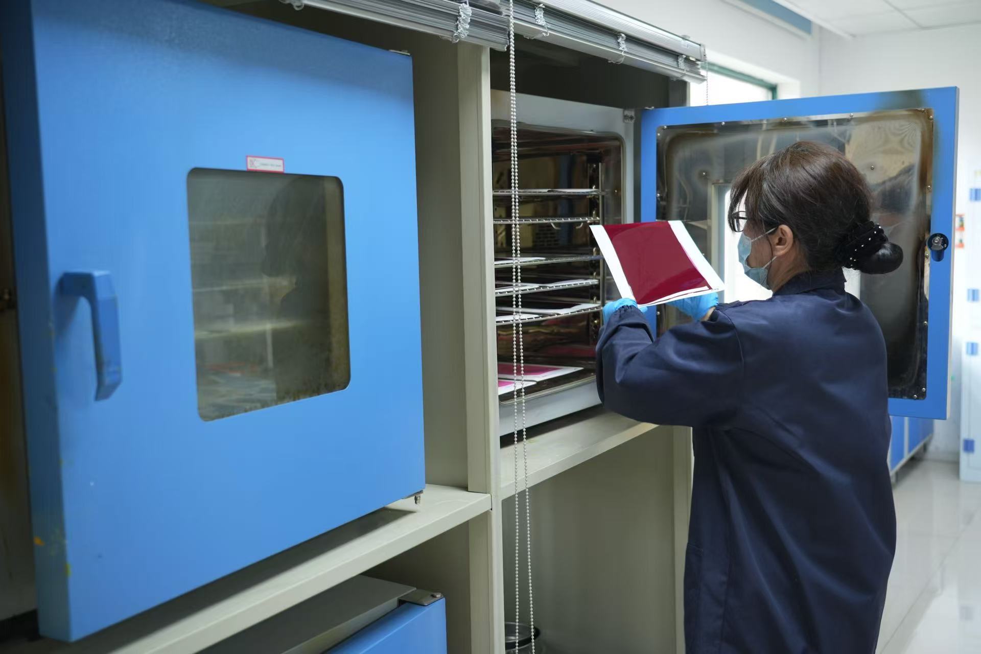 laboratory testing chemical resistance of industrial coatings